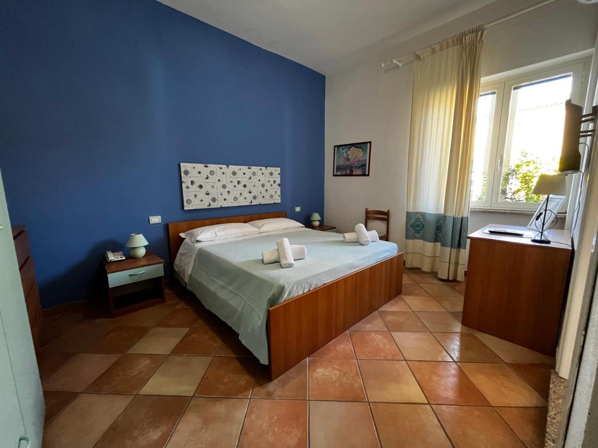 Hotel Frassetto Санта-Тереза-Галлура Екстер'єр фото