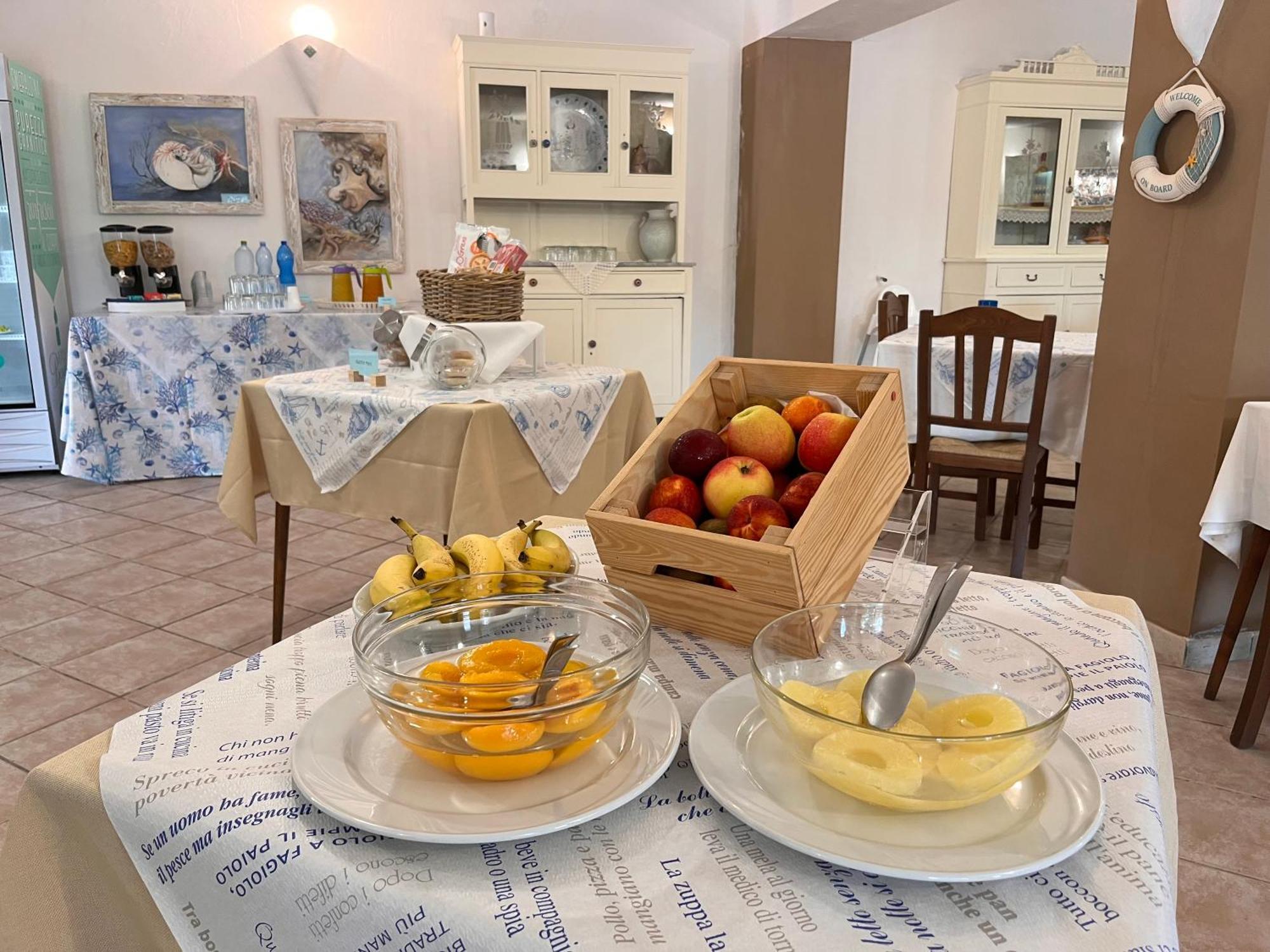 Hotel Frassetto Санта-Тереза-Галлура Екстер'єр фото